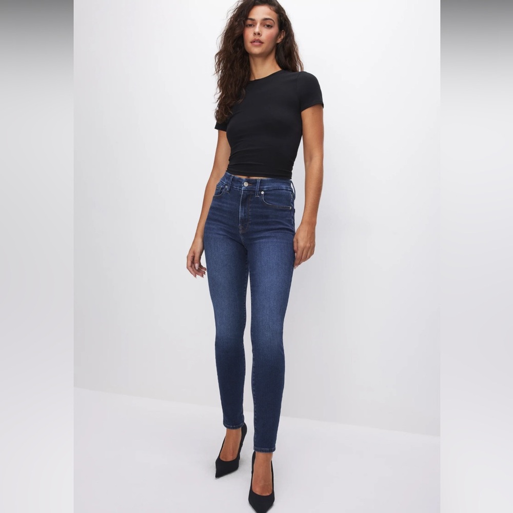 Good American Always Fits Jeans